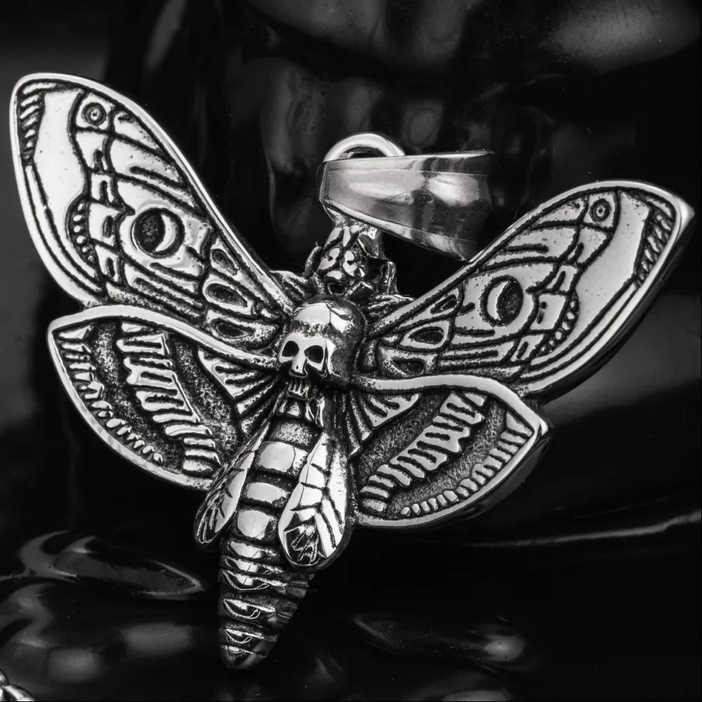 Skull Moth Pendant Details 05