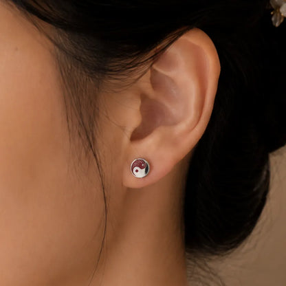 Taiji Stud Earrings female model 02