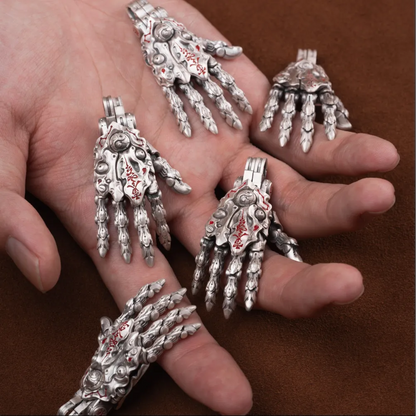 Taoist Mechanical Hand Pendant v80 details 05