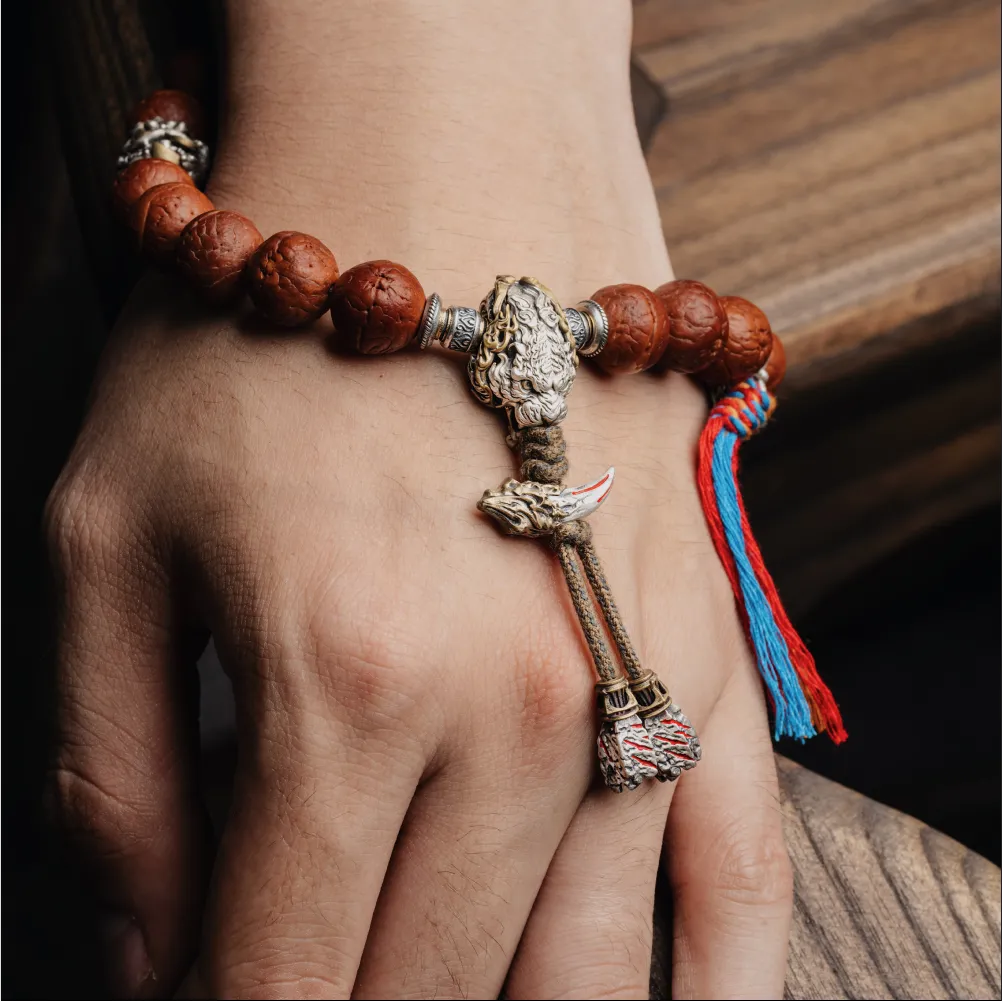 Tiger Bone Disciple Bead Details 08