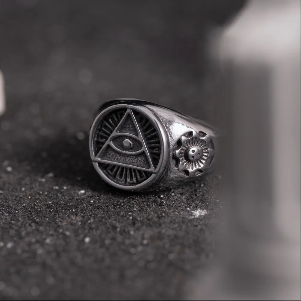 Titanium Steel Horus Signet Ring Details 04