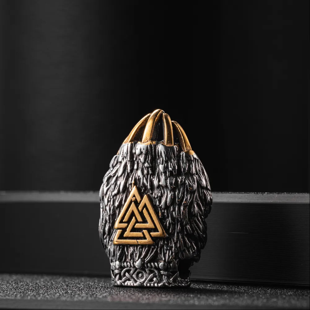 Valknut Bear Claw Pendant Details 04