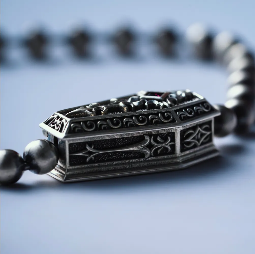 Vampire Coffin Ball Chain Details 06