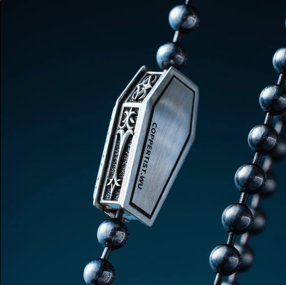Vampire Coffin Ball Chain Necklace Details 05