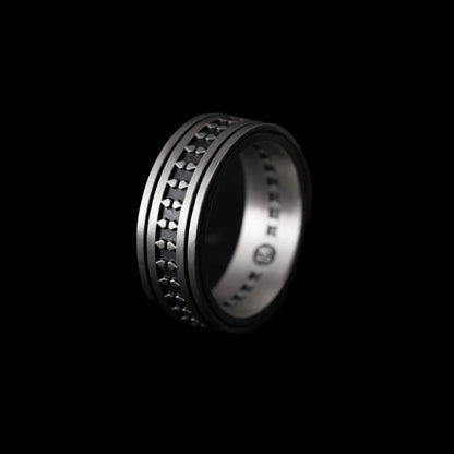 Victory Pattern Ring 01