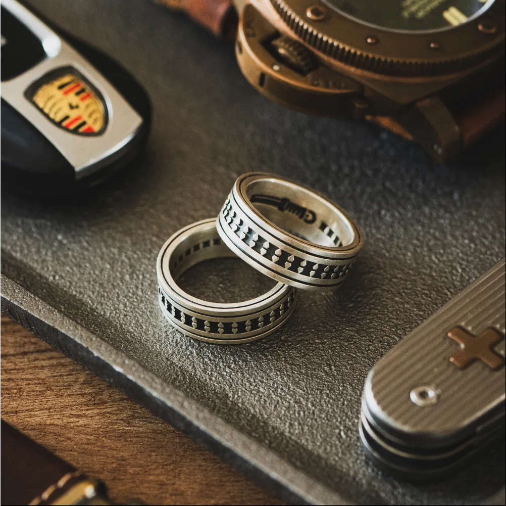 Victory Pattern Ring 03