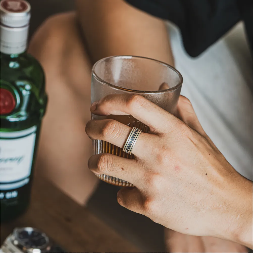 Victory Pattern Ring 08