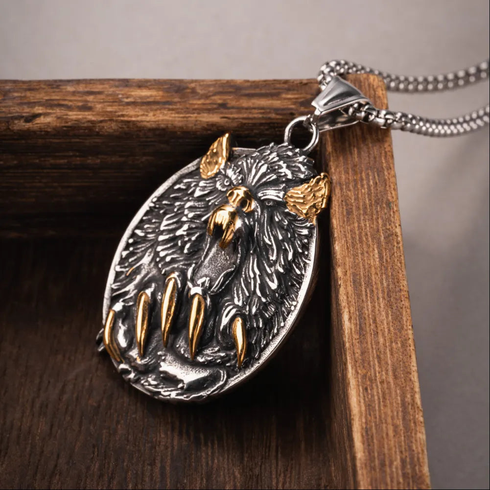 Viking Fury Bear Pendant Details 03