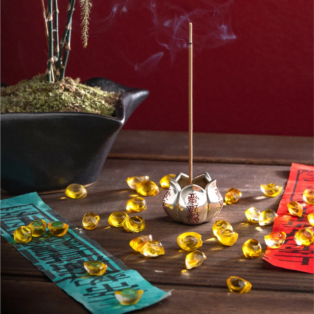 Wealth Lotus Incense Holder Details07