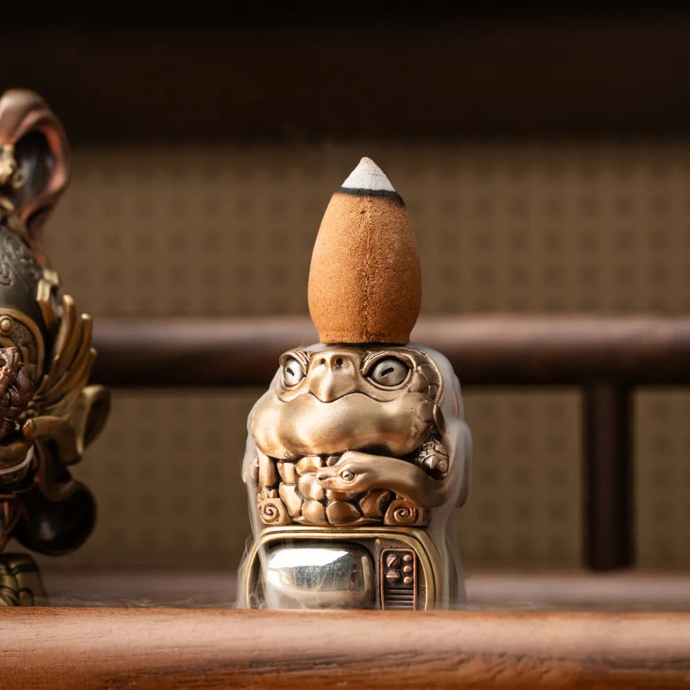 Black Tortoise Figurine – Xuanwu desk guardian, view 4