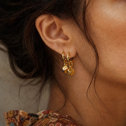 Fortune Roll Earrings gold-tone product image 04