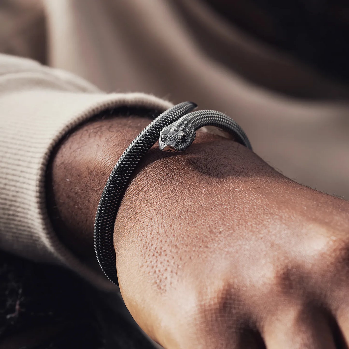 Hognose Snake Brass Details 02#Oxidized SilverCustomized Oxidized Silver Hognose Snake Bracelet Details 06