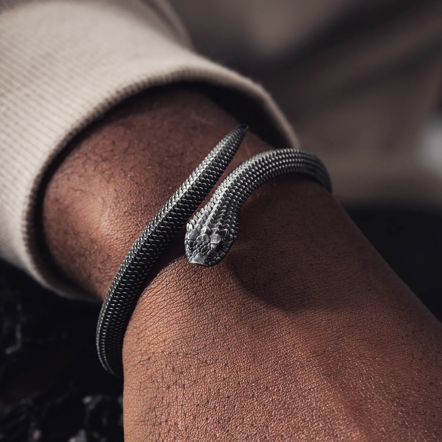 Customized Oxidized Silver Hognose Snake Bracelet Details 03