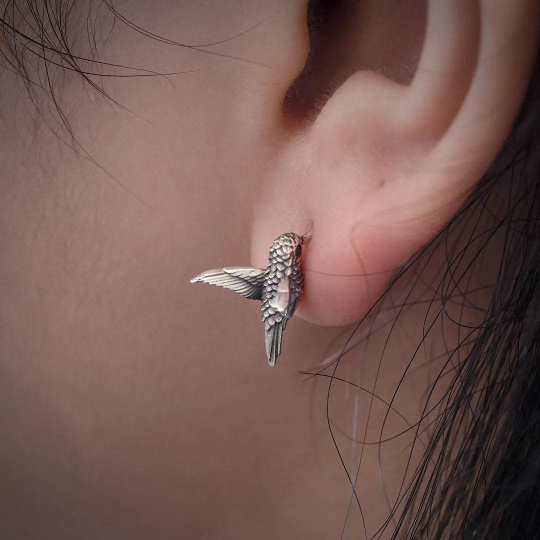 Hummingbird online stud earrings