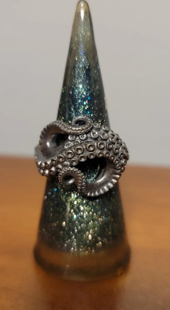 Octopus Ring showcace 9 from Customers