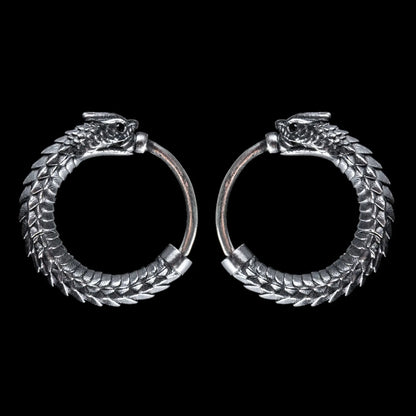 Ouroboros hoop earrings in Oxidized Silver / Pair