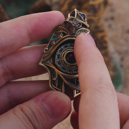 Eye of Horus Spinner Pendant