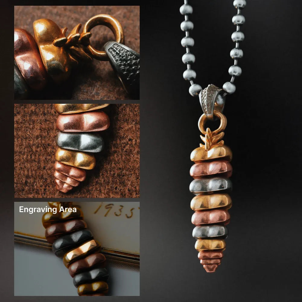 Tricolor rattlesnake tail pendant engraving and chain details