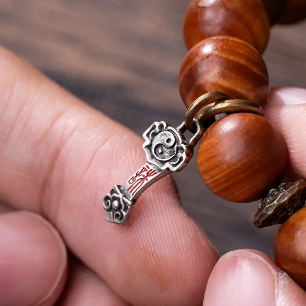 Ruyi Charm Pendant detail view 08