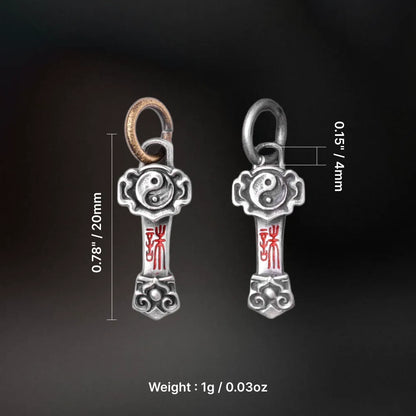 Ruyi Charm Pendant detail view 09