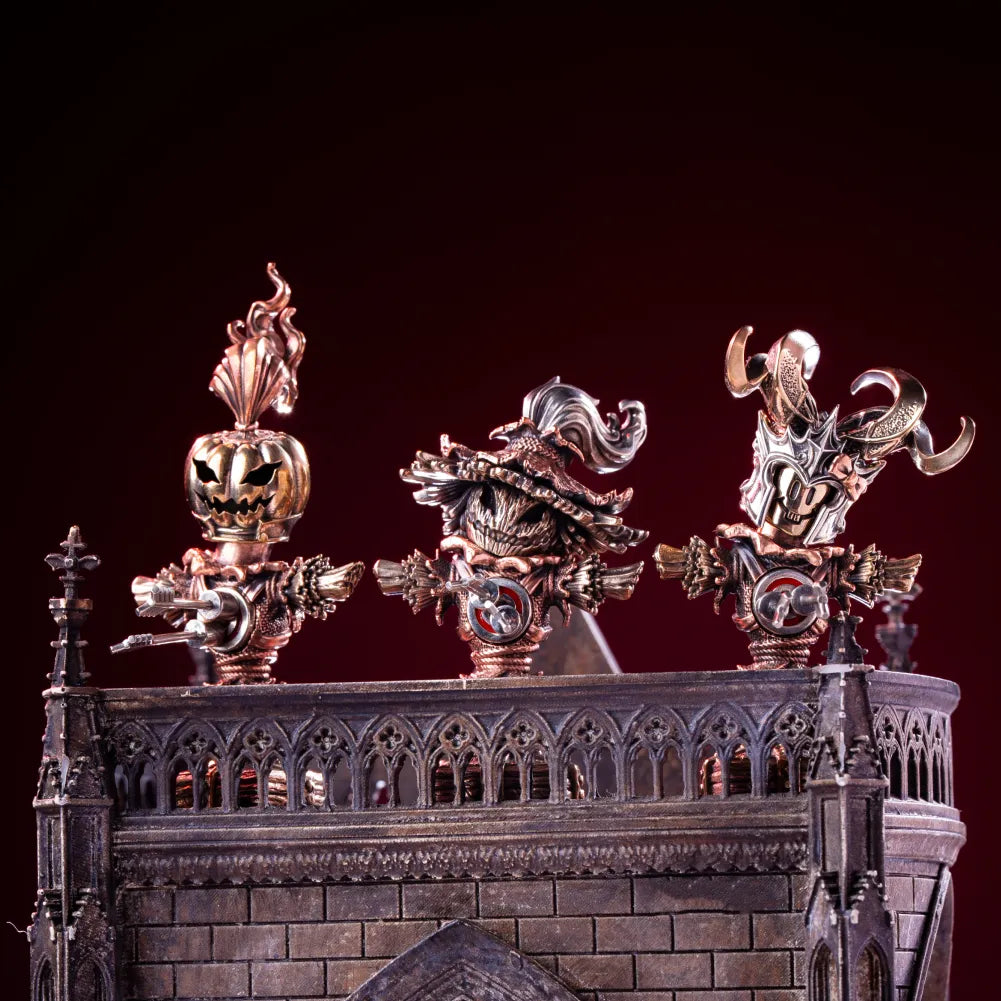 Scarecrow Training Dummy with interchangeable pumpkin and grin demon heads