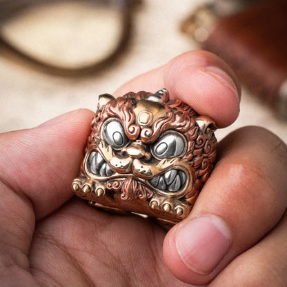 Winged Pixiu figurine in a product photograph