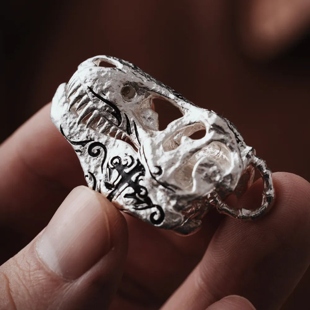 Dinosaur skull necklace discount