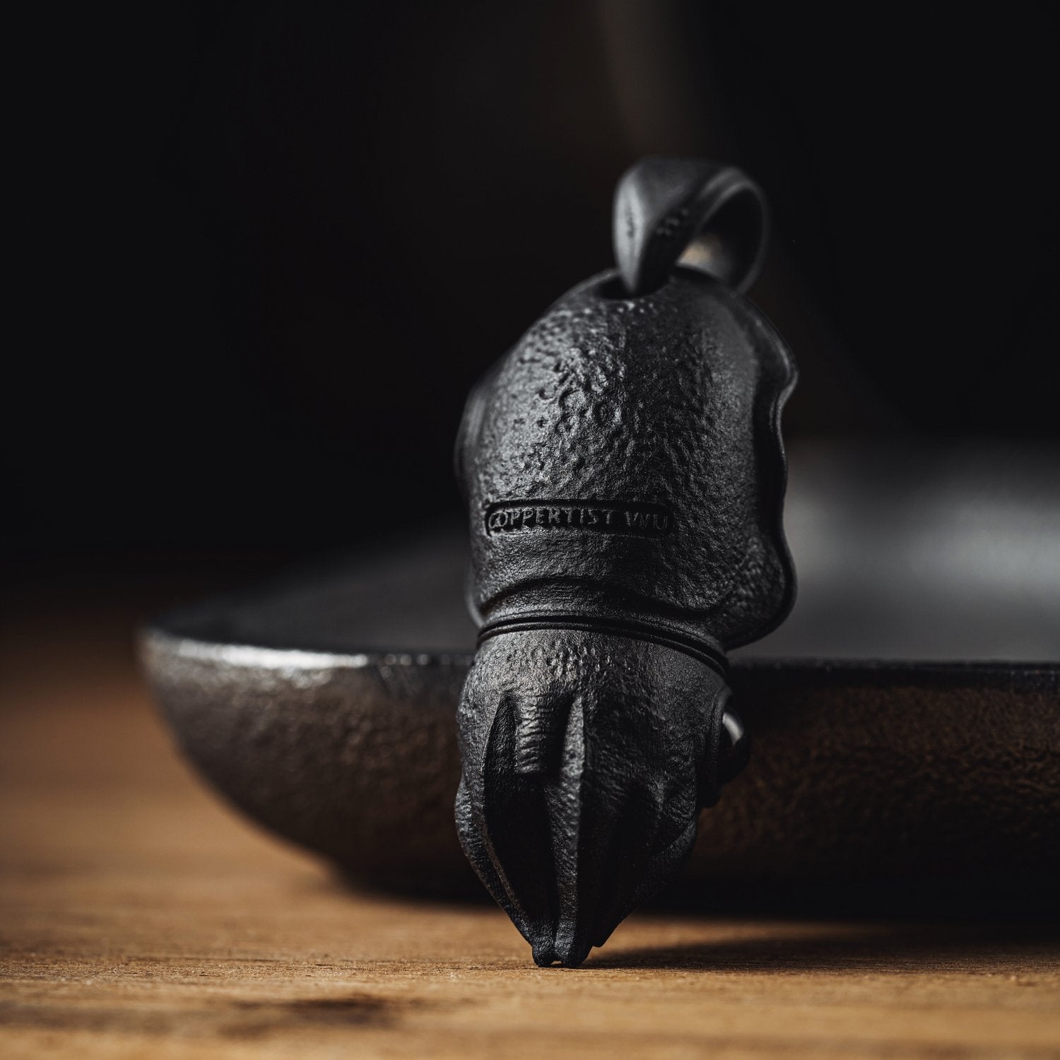 silver ouroboros earrings details 07