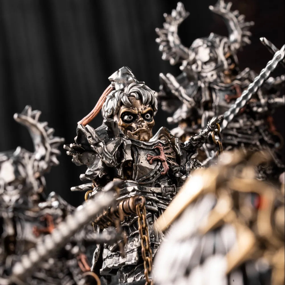 Risen Corpse head close-up on the Undead Crusader metal knight figurine