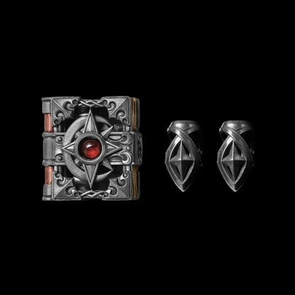 Luna Arcana Chain Clasp Necklace