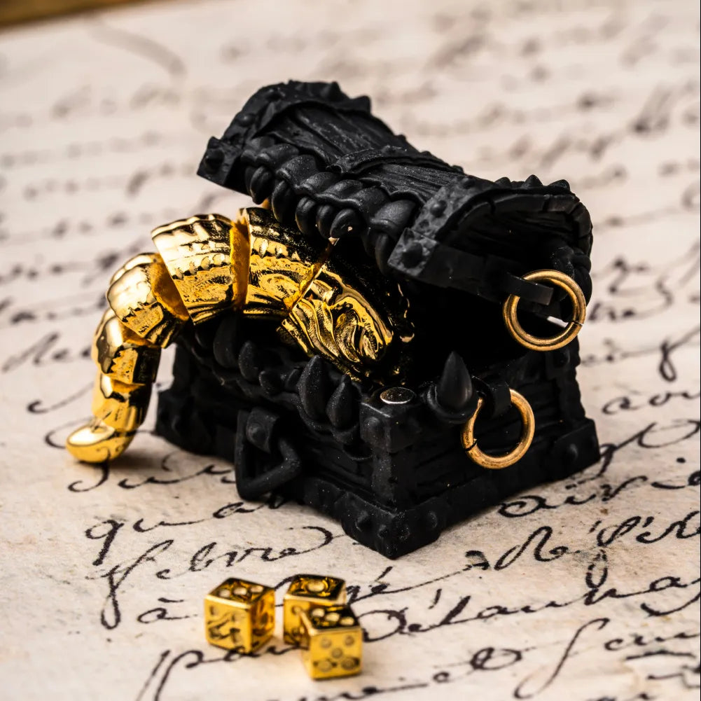 Mimicling Chest Pendant