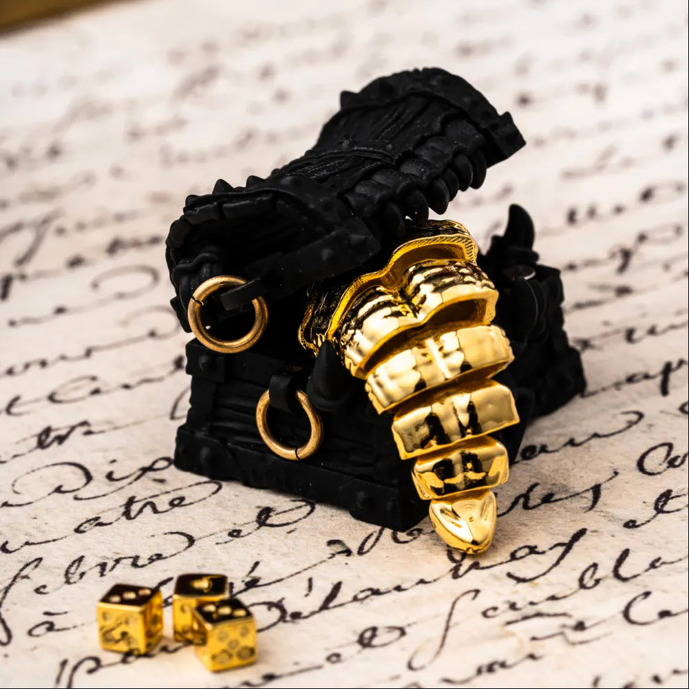 Mimicling Chest Pendant