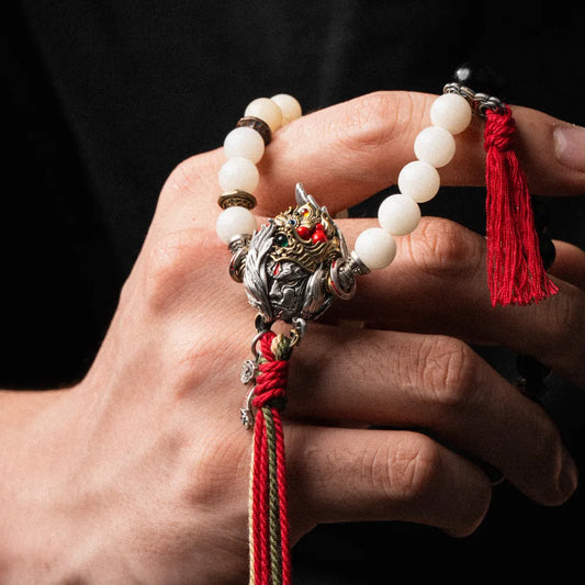 White Crane Herald Bead detail view 02