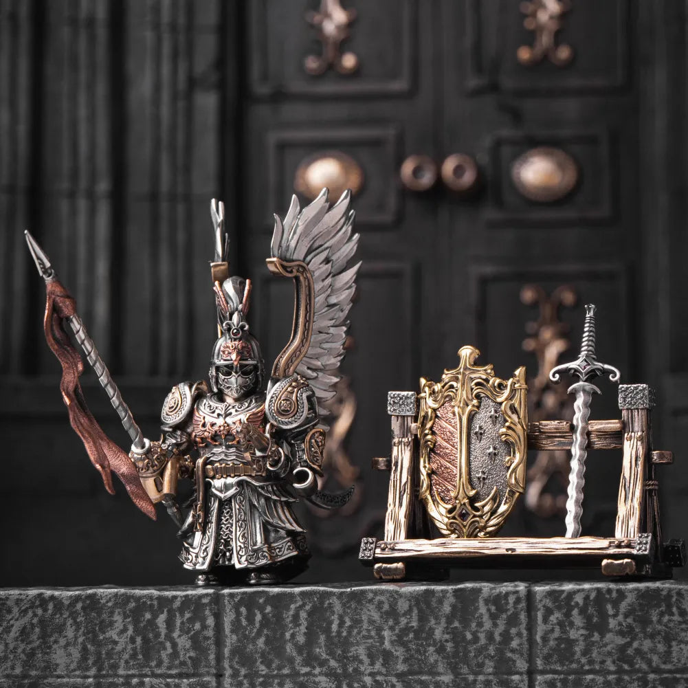 Winged Hussar figure with display accessories